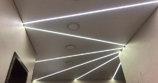 Световые линии на потолке Чебаркуль, цена от 2561 руб.
